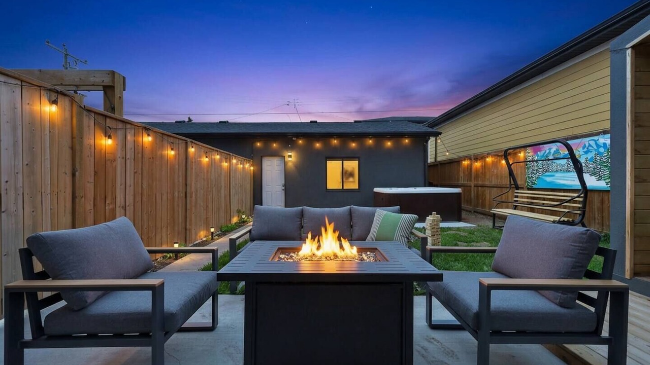 Photo of Patio Balcony in Northwest Calgary