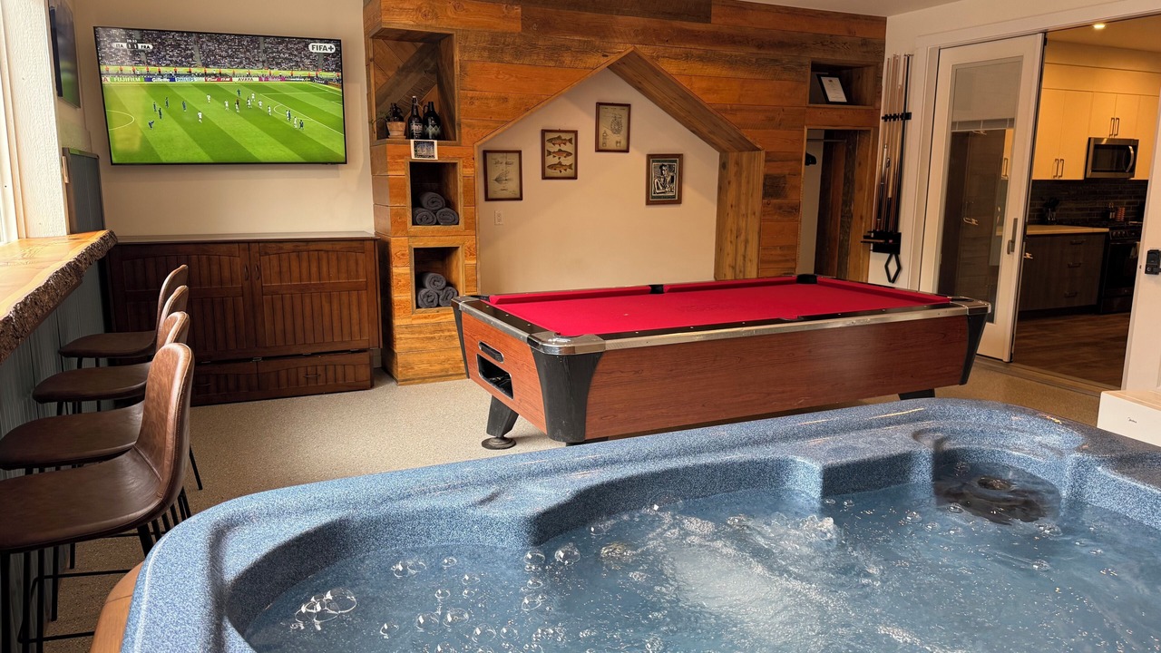 Photo of Bedroom in Revelstoke