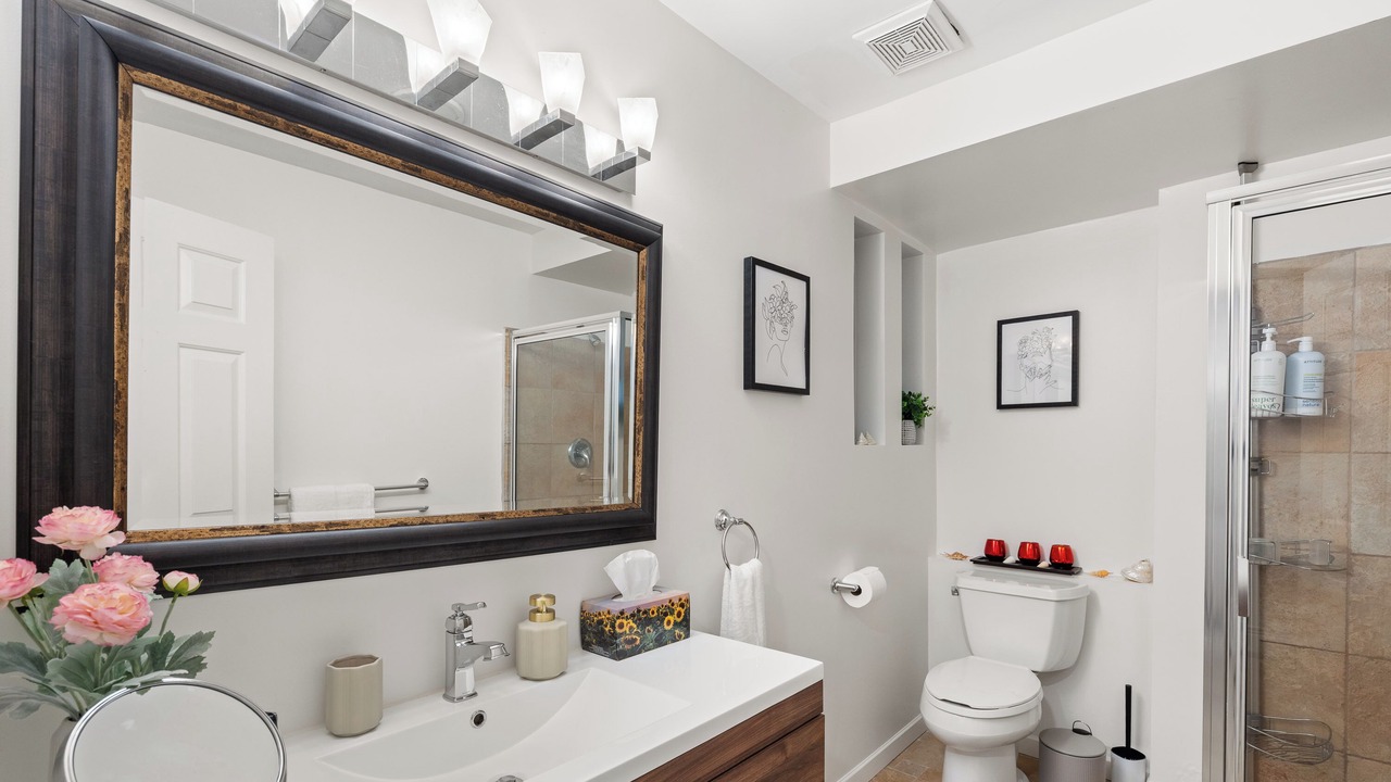 Photo of Bathroom in West Vancouver