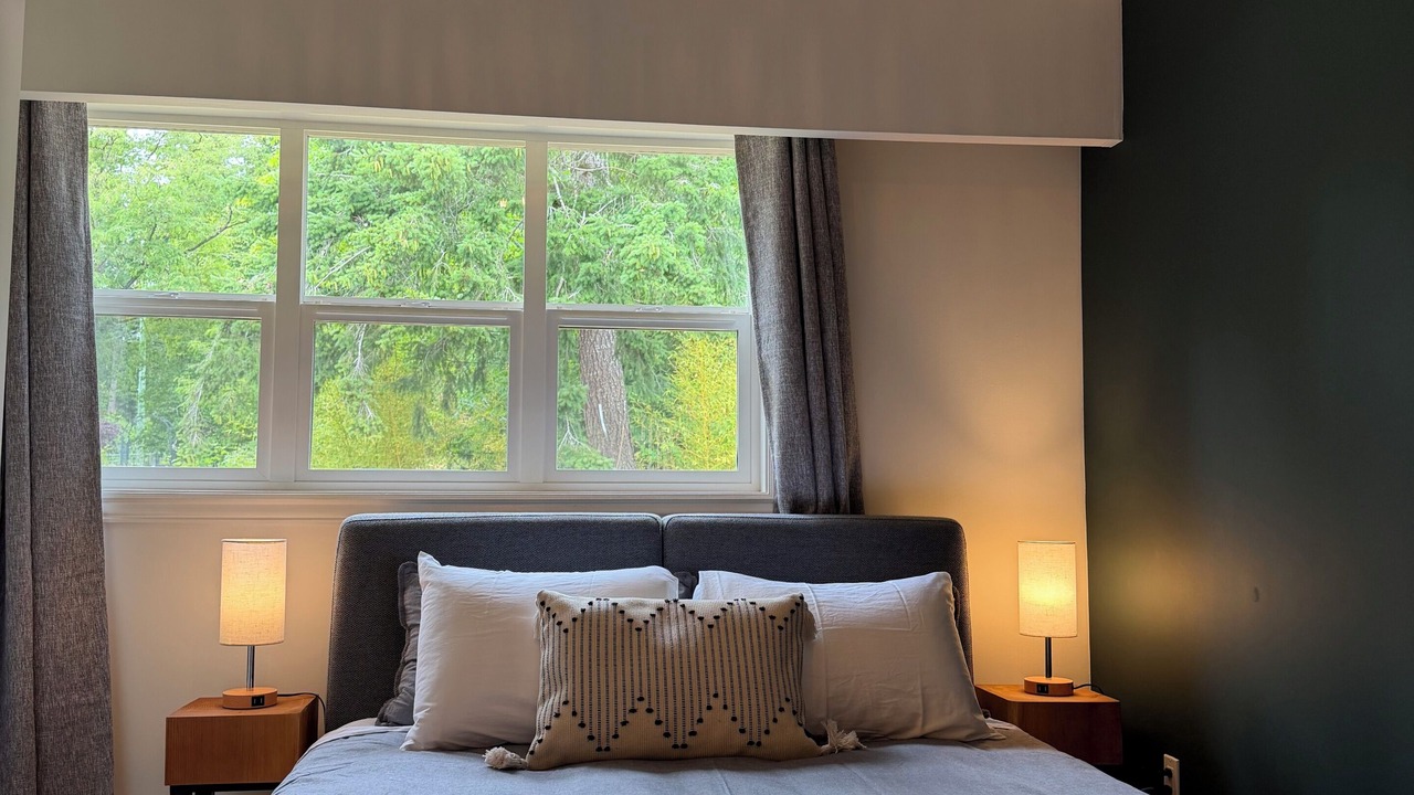 Photo of Bedroom in Quathiaski Cove