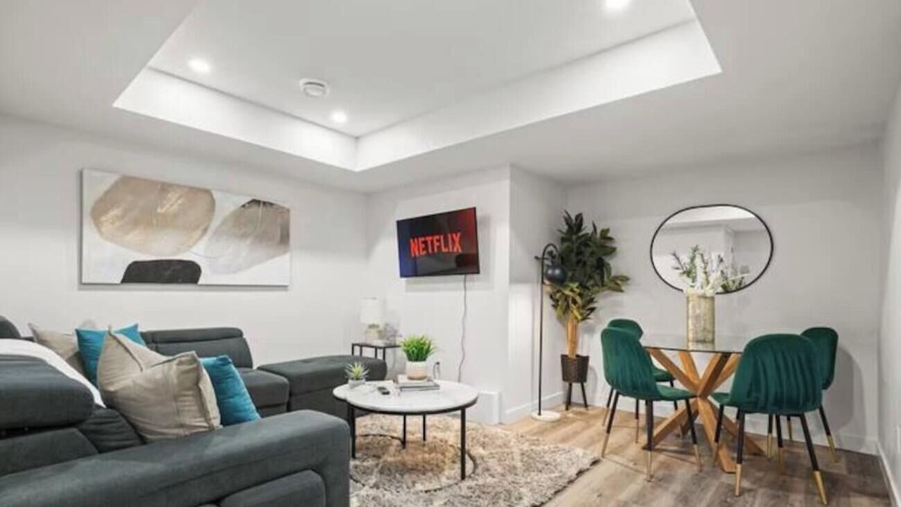 Photo of Livingroom in Southeast Edmonton