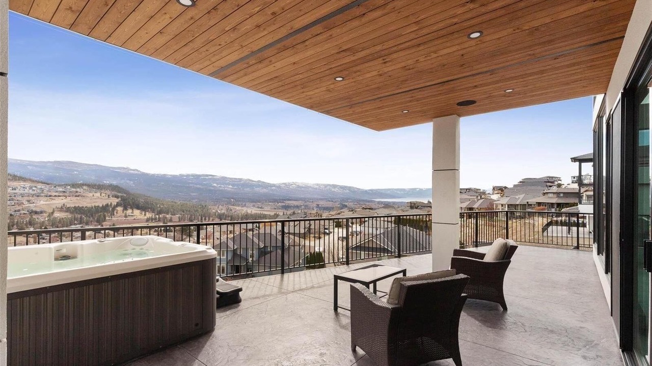 Photo of Outdoor in Black Mountain
