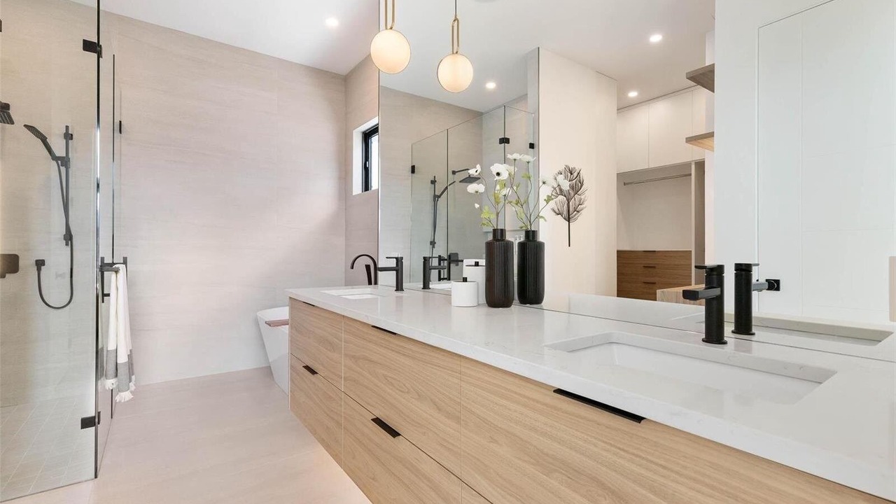 Photo of Bathroom in Black Mountain