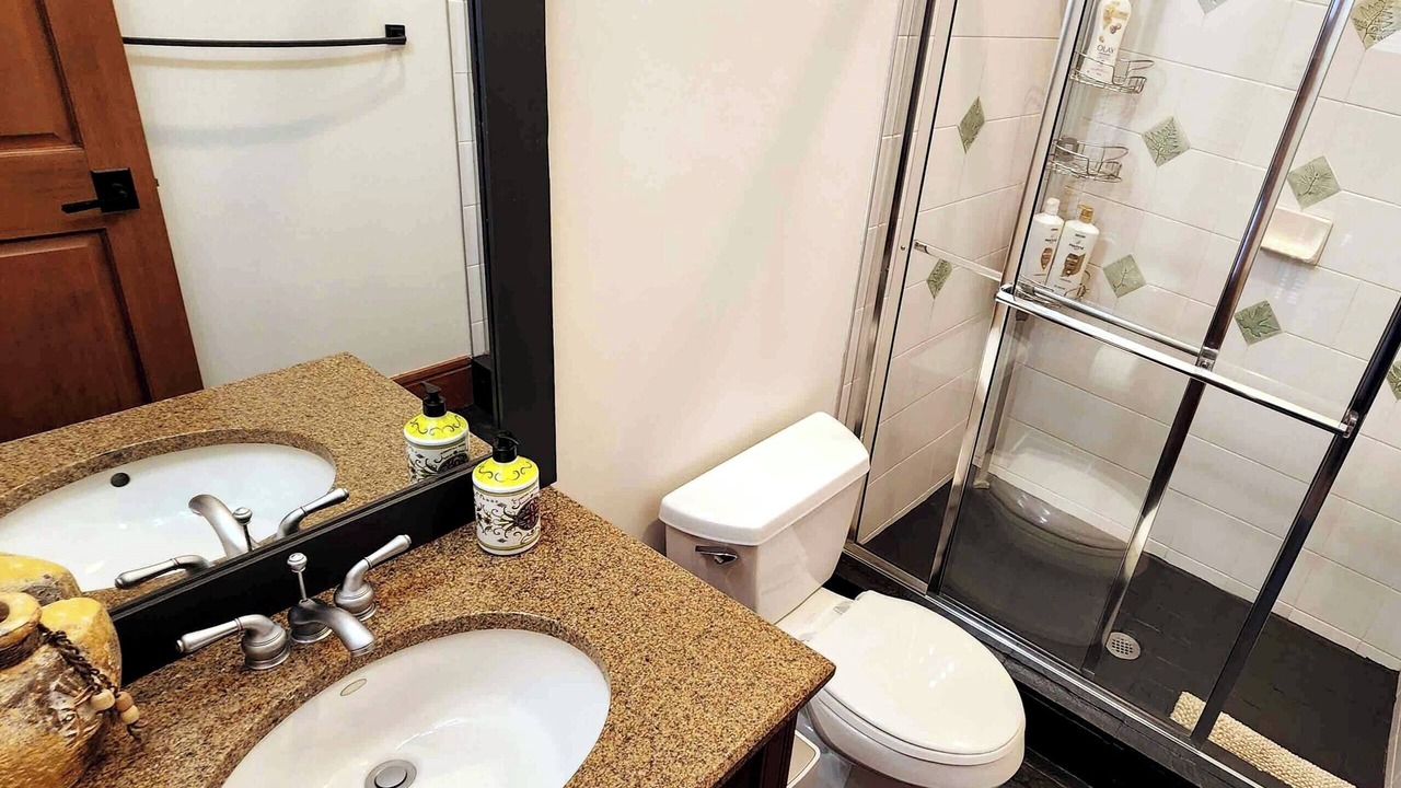 Photo of Bathroom in Nordic Estates