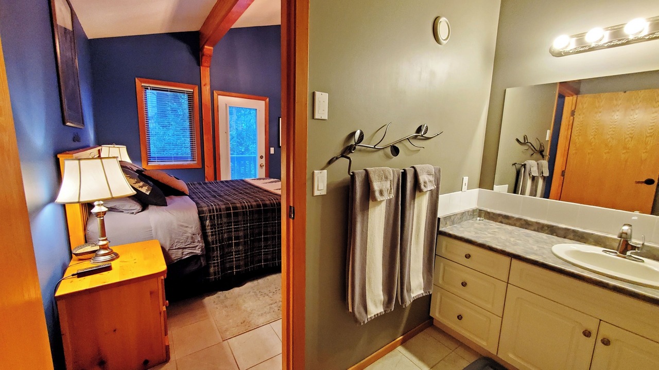 Photo of Bedroom in Sunburst Estates