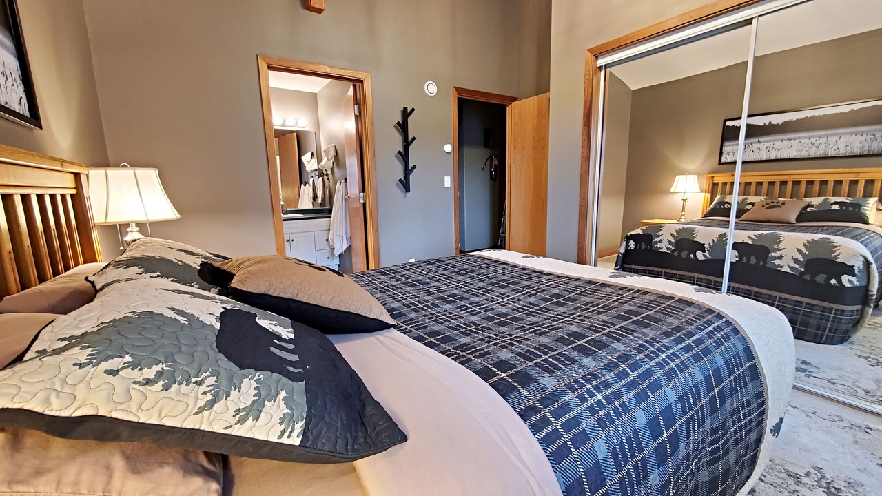 Photo of Bedroom in Sunburst Estates
