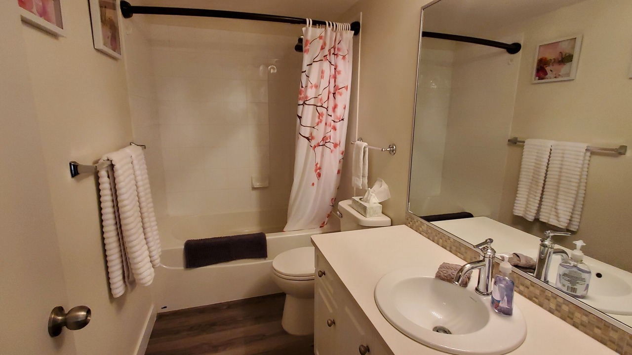 Photo of Bathroom in North End