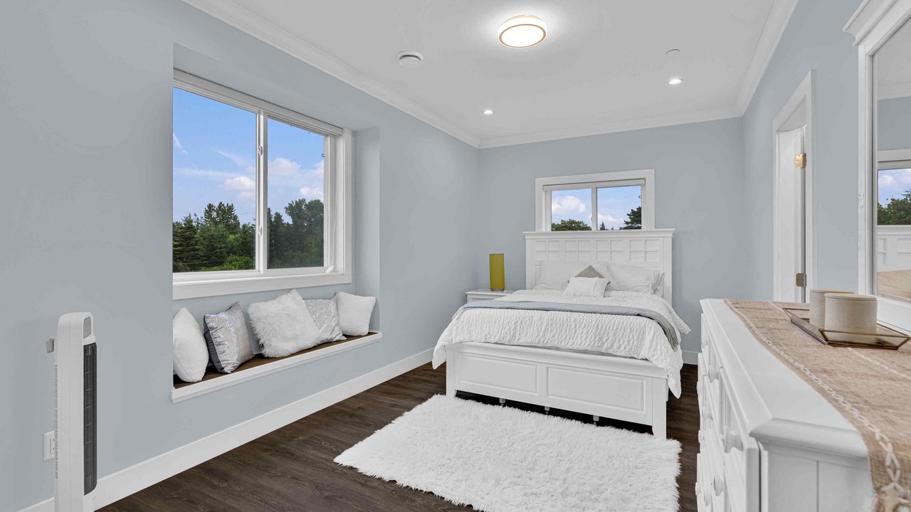 Photo of Bedroom in Maple Ridge
