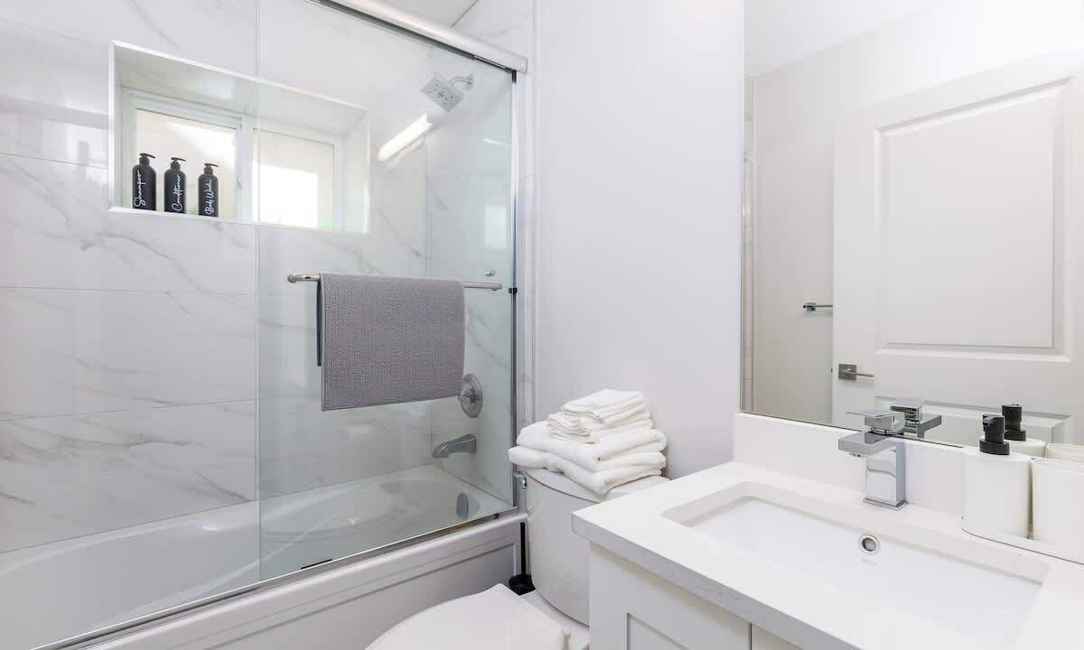 Photo of Bathroom in Riley Park