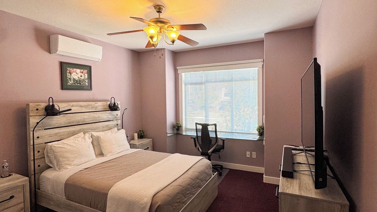 Photo of Bedroom in Black Mountain