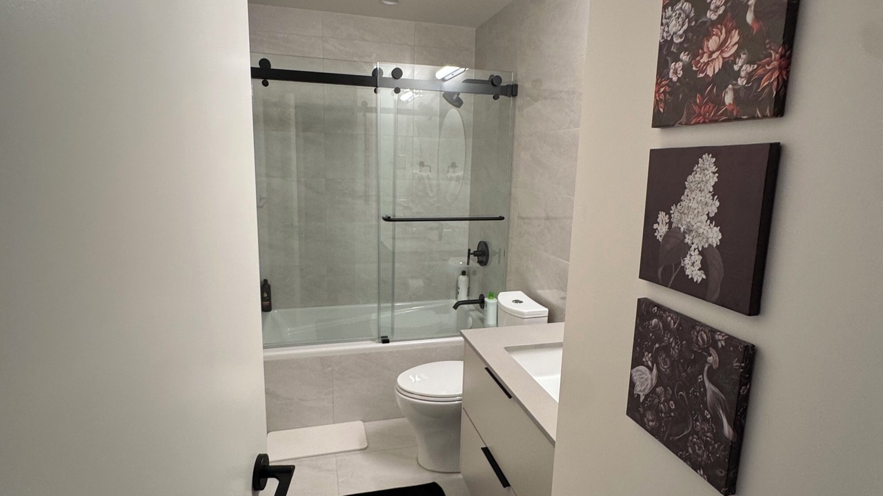Photo of Bathroom in South Pandosy