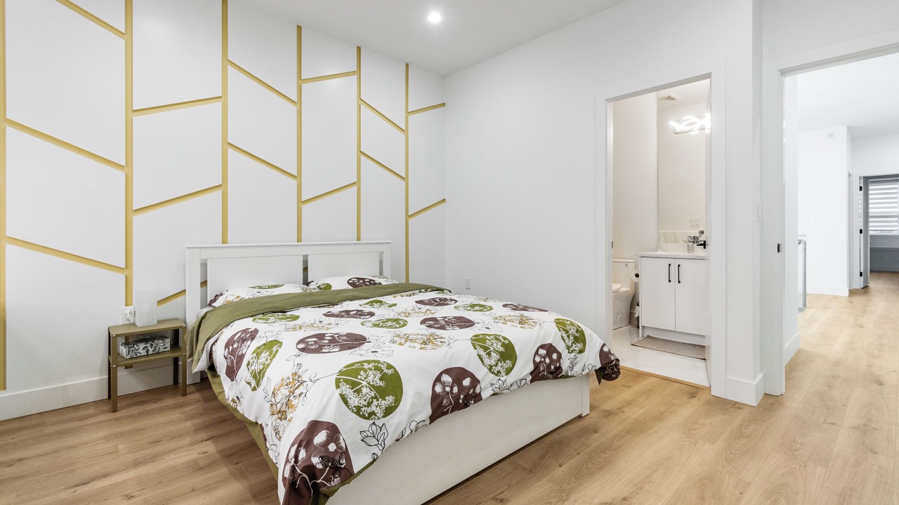 Photo of Bedroom in Willoughby