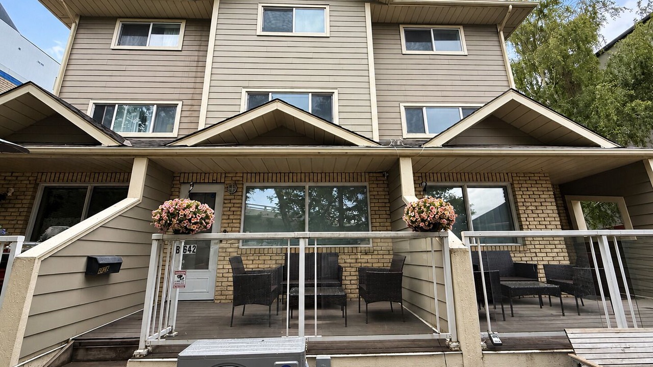 Photo of Outdoor in Bridgeland