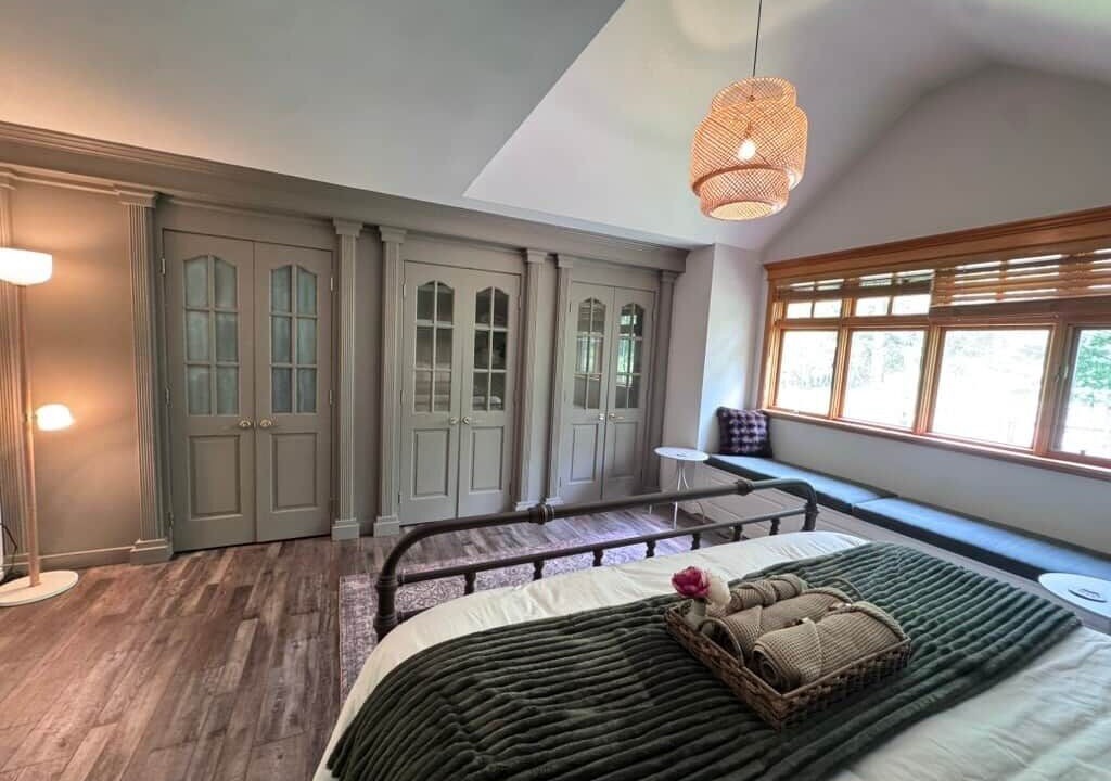 Photo of Bedroom in Bragg Creek