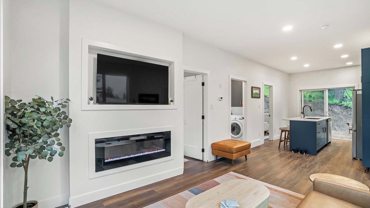 Photo of Livingroom in Alberta