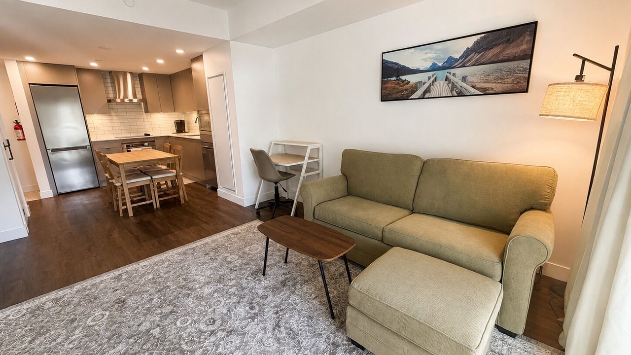 Photo of Livingroom in Kelowna Central Business District