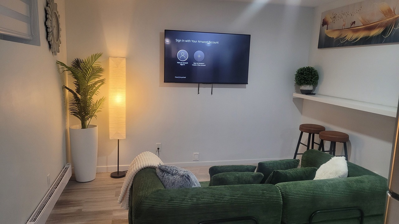 Photo of Livingroom in Cranston