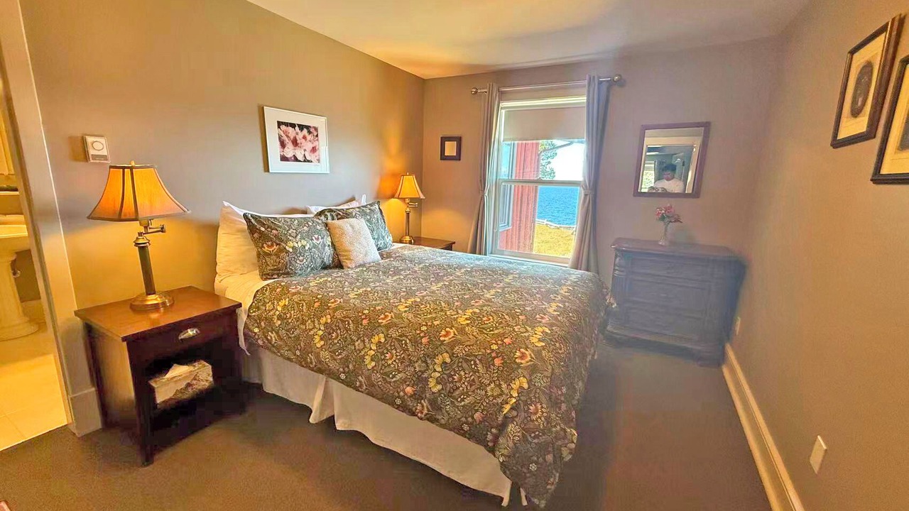 Photo of Bedroom in Regional District of Nanaimo