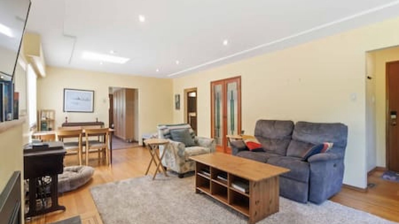 Photo of Livingroom in Knight