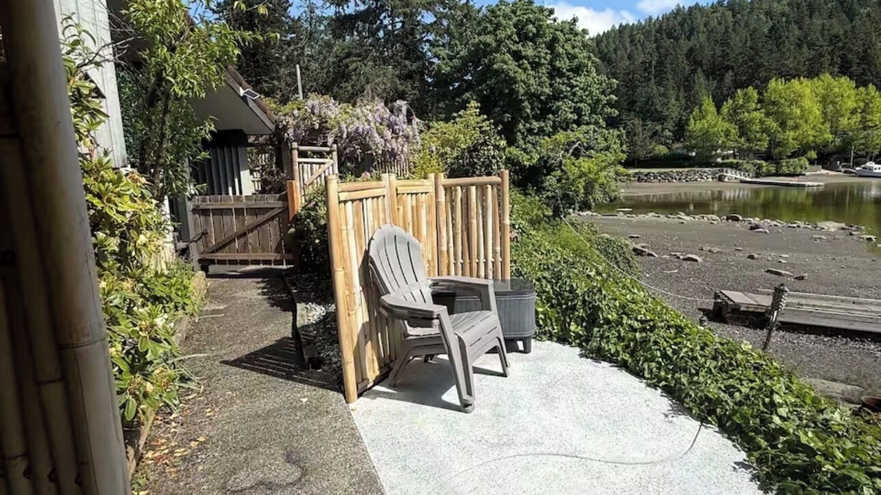 Photo of Patio Balcony in North Oyster
