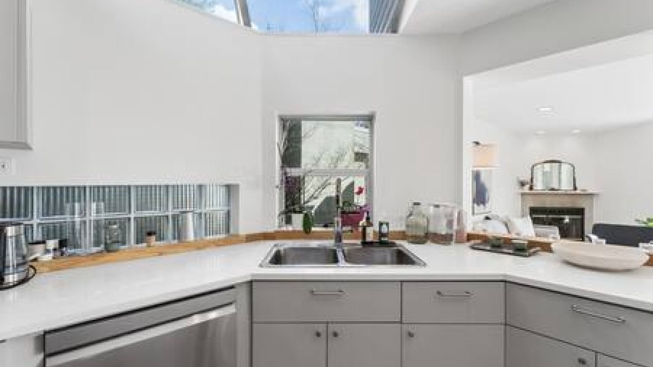Photo of Kitchen in Upper Lonsdale