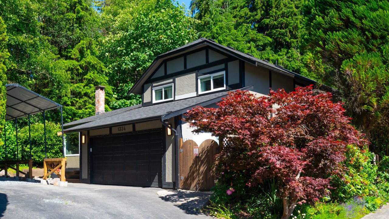 Photo of Outdoor in Deep Cove
