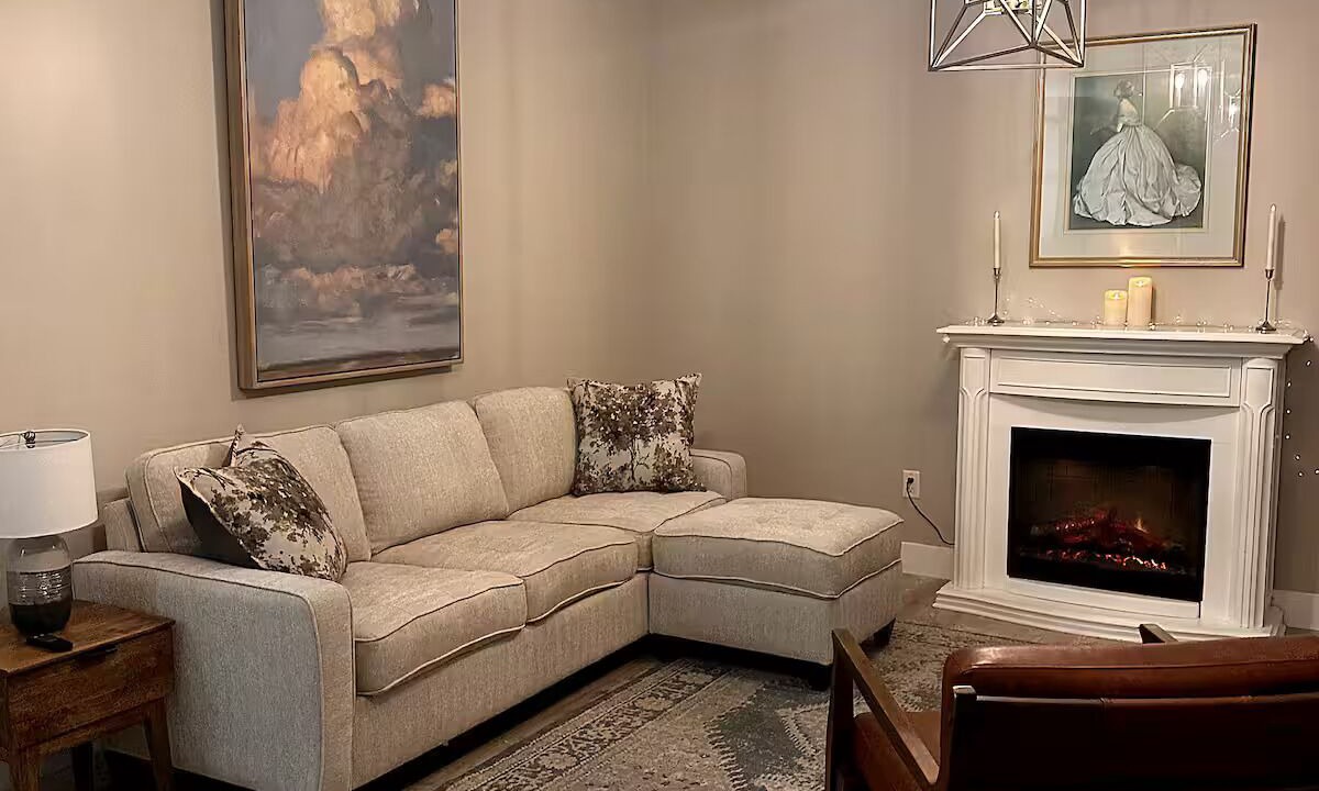 Photo of Livingroom in Southwest Mission