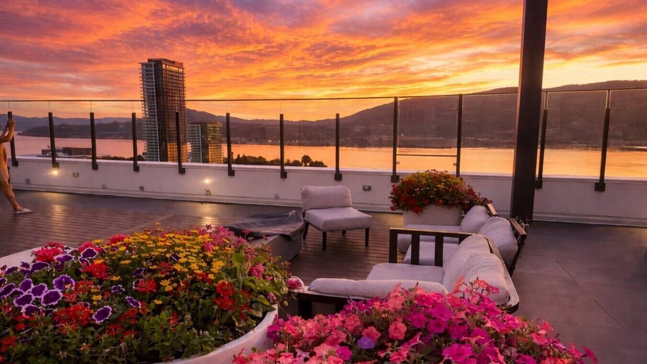 Photo of Patio Balcony in Downtown Kelowna
