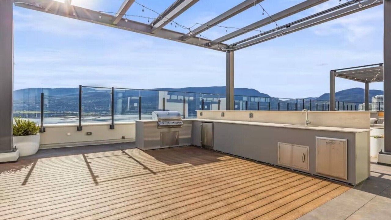 Photo of Patio Balcony in Downtown Kelowna