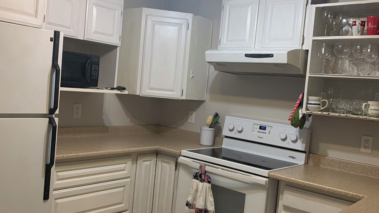 Photo of Kitchen in Okanagan-Similkameen