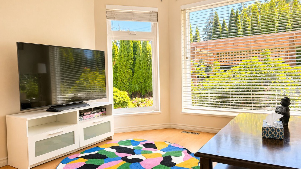 Photo of Livingroom in White Rock