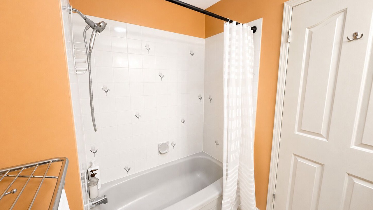 Photo of Bathroom in White Rock