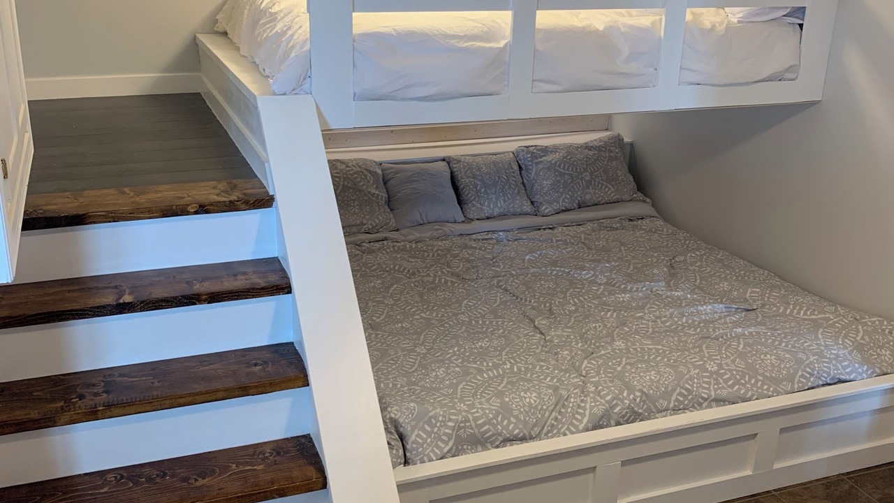 Photo of Bedroom in Vulcan County