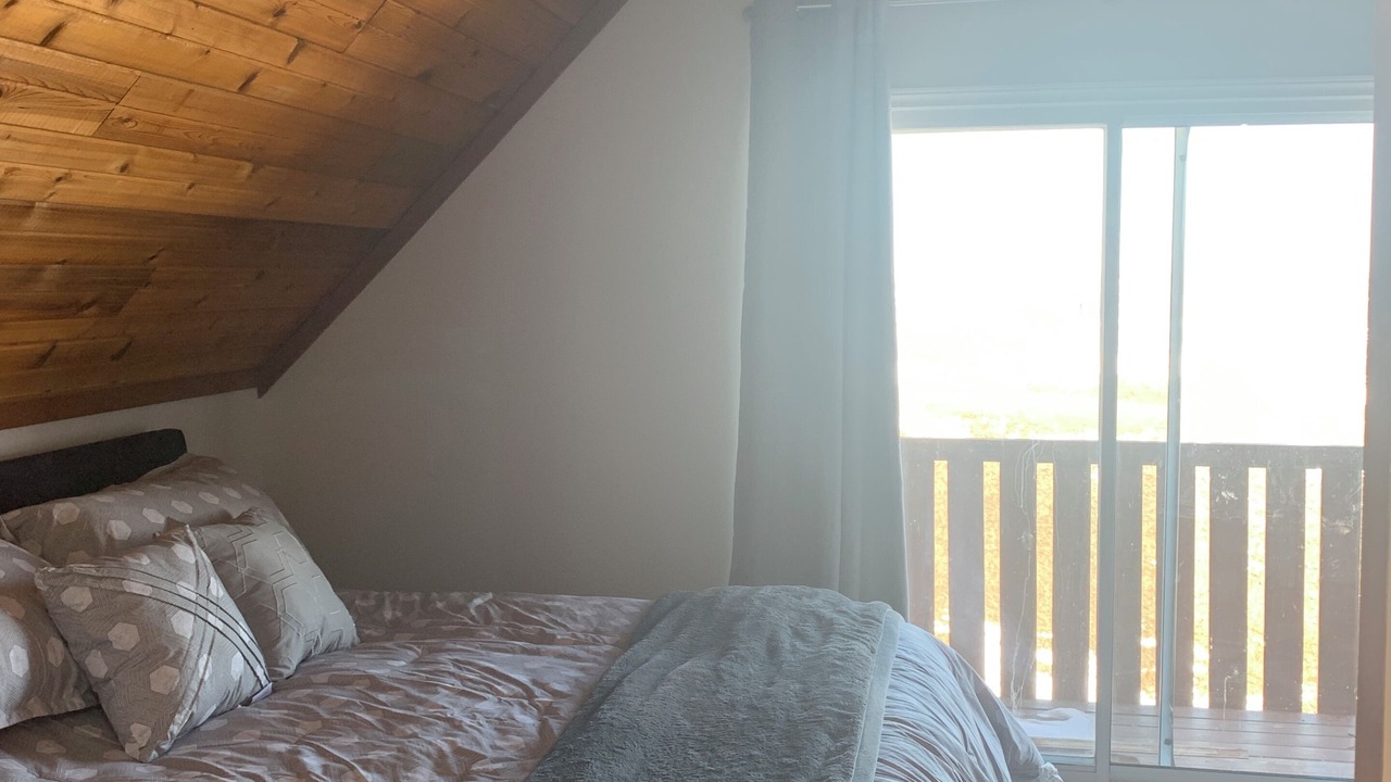 Photo of Bedroom in Vulcan County