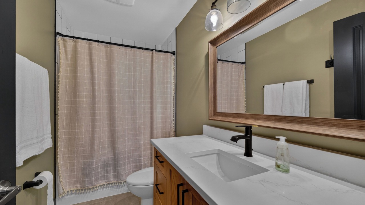 Photo of Bathroom in Blind Bay