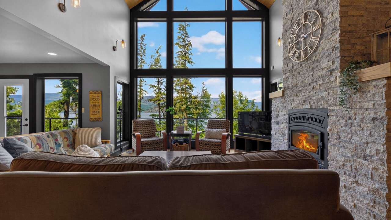 Photo of Livingroom in Blind Bay