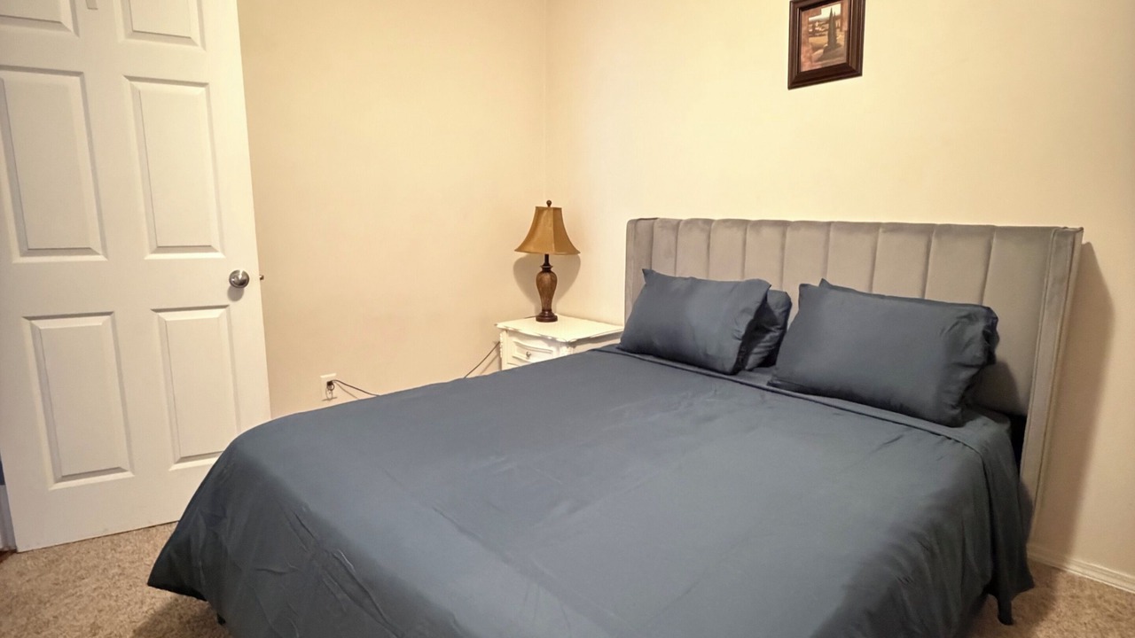 Photo of Bedroom in North End