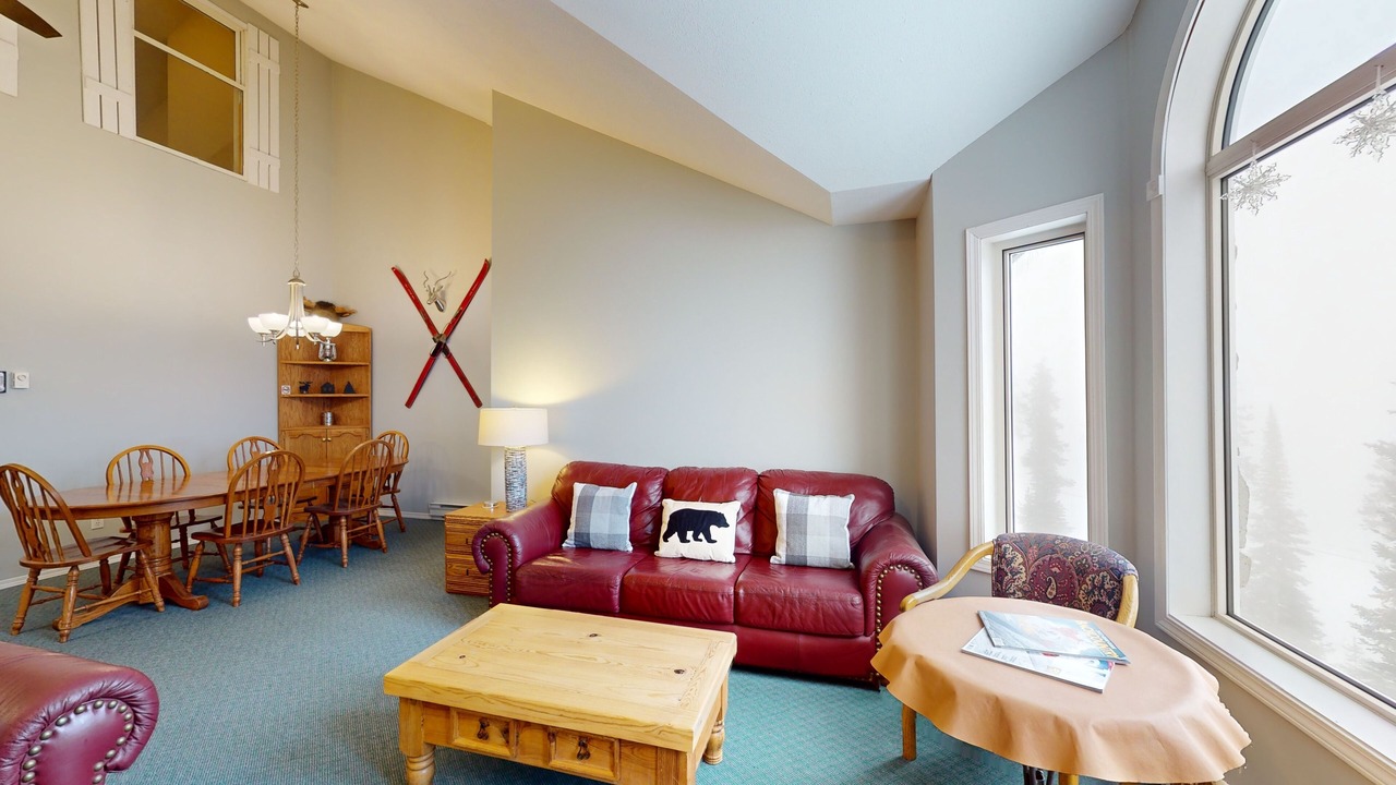 Photo of Livingroom in Big White Ski Resort