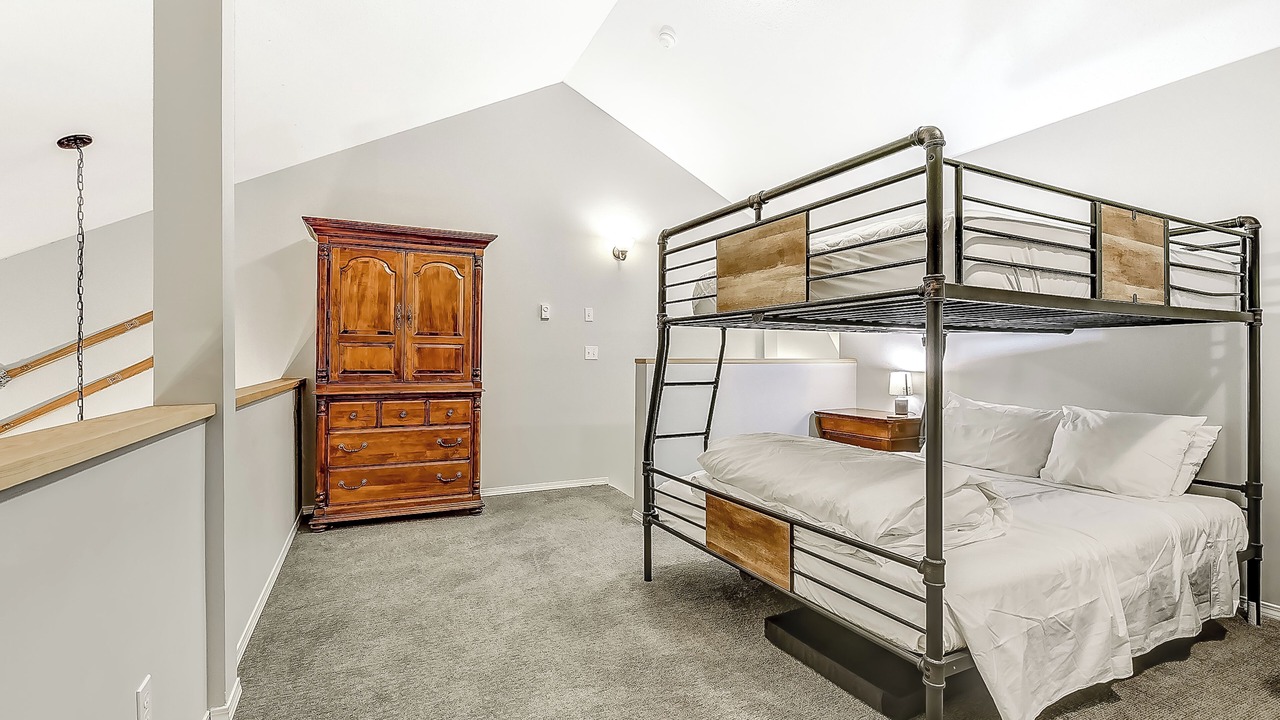 Photo of Bedroom in Big White Ski Resort