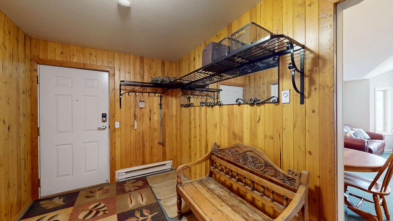 Photo of Livingroom in Big White Ski Resort