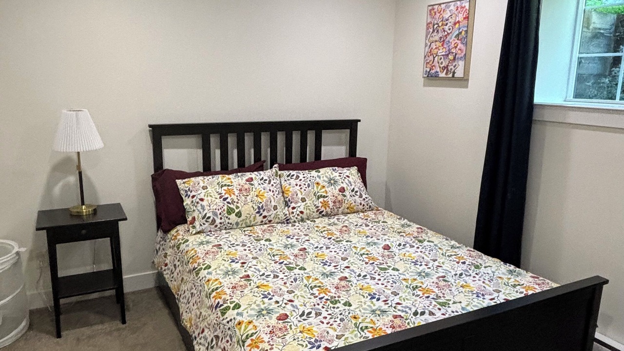 Photo of Bedroom in Canyon Heights