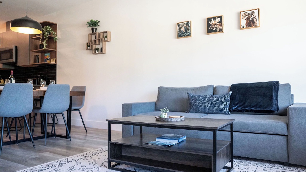 Photo of Livingroom in Revelstoke