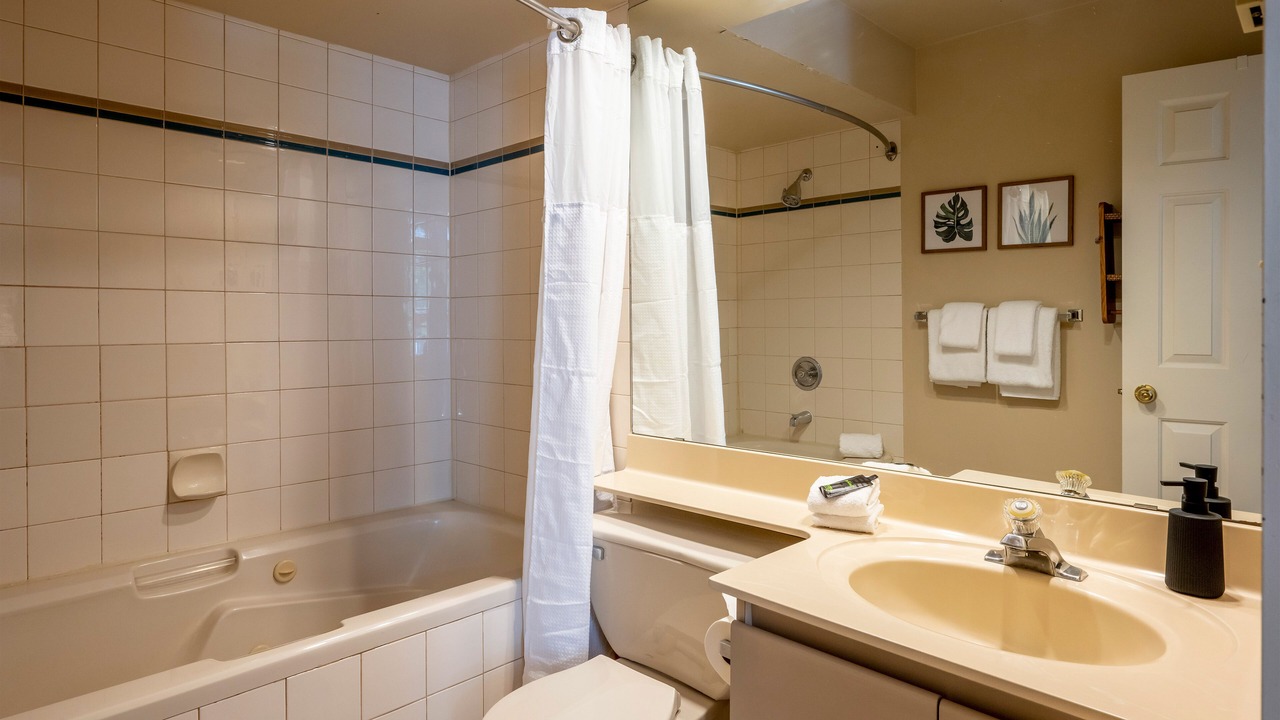 Photo of Bathroom in Upper Village