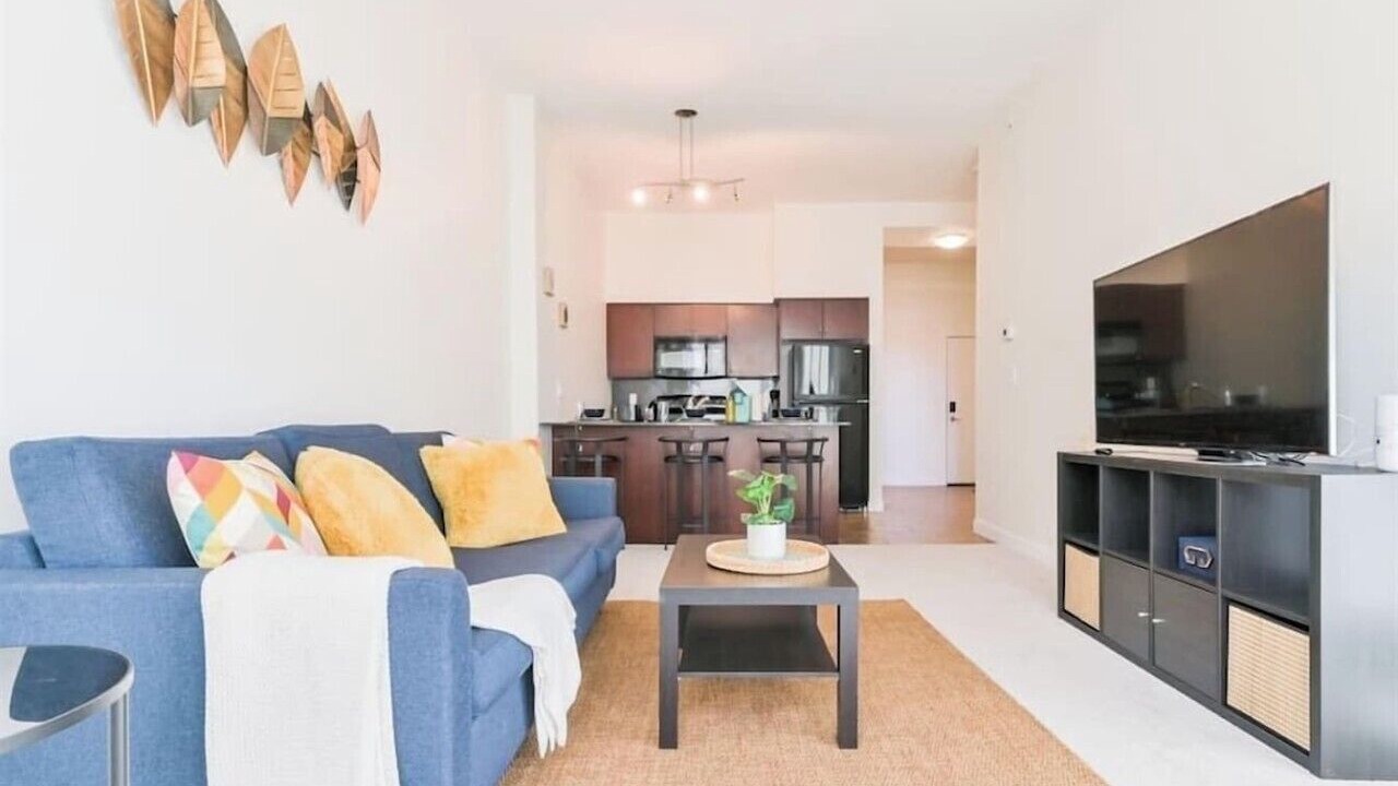 Photo of Livingroom in Haysboro