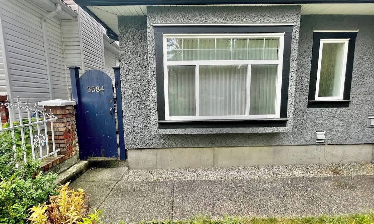 Photo of Others in Renfrew-Collingwood