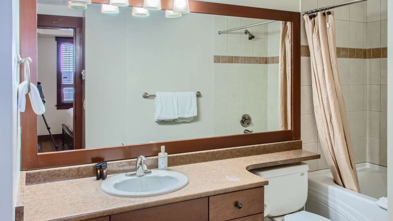 Photo of Bathroom in Big White Ski Resort