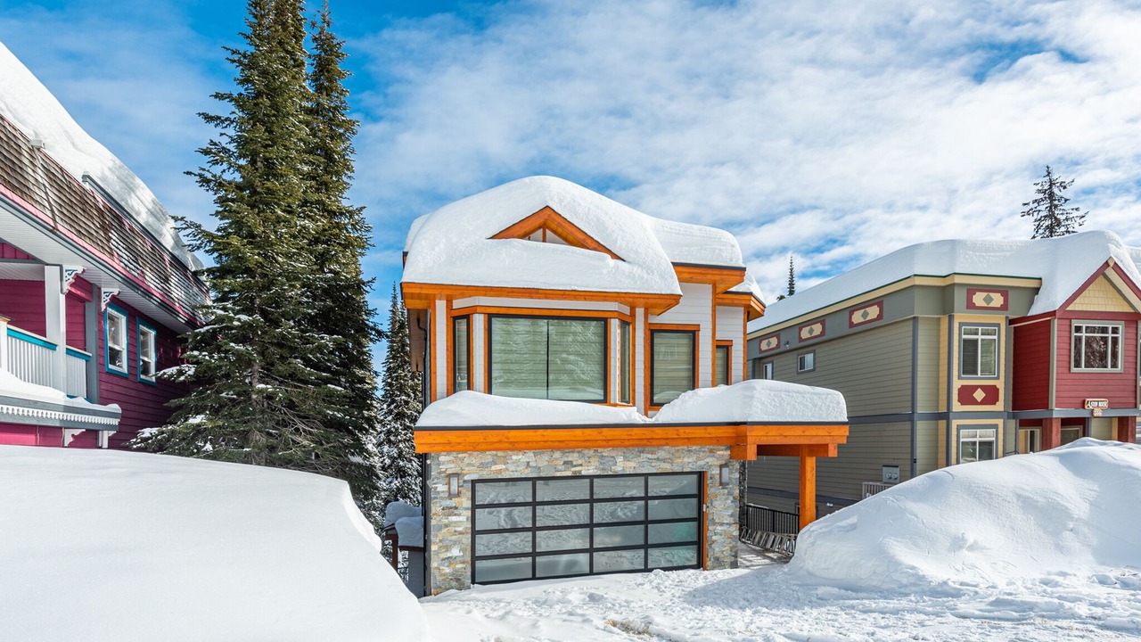 Photo of Outdoor in Silver Star Mountain
