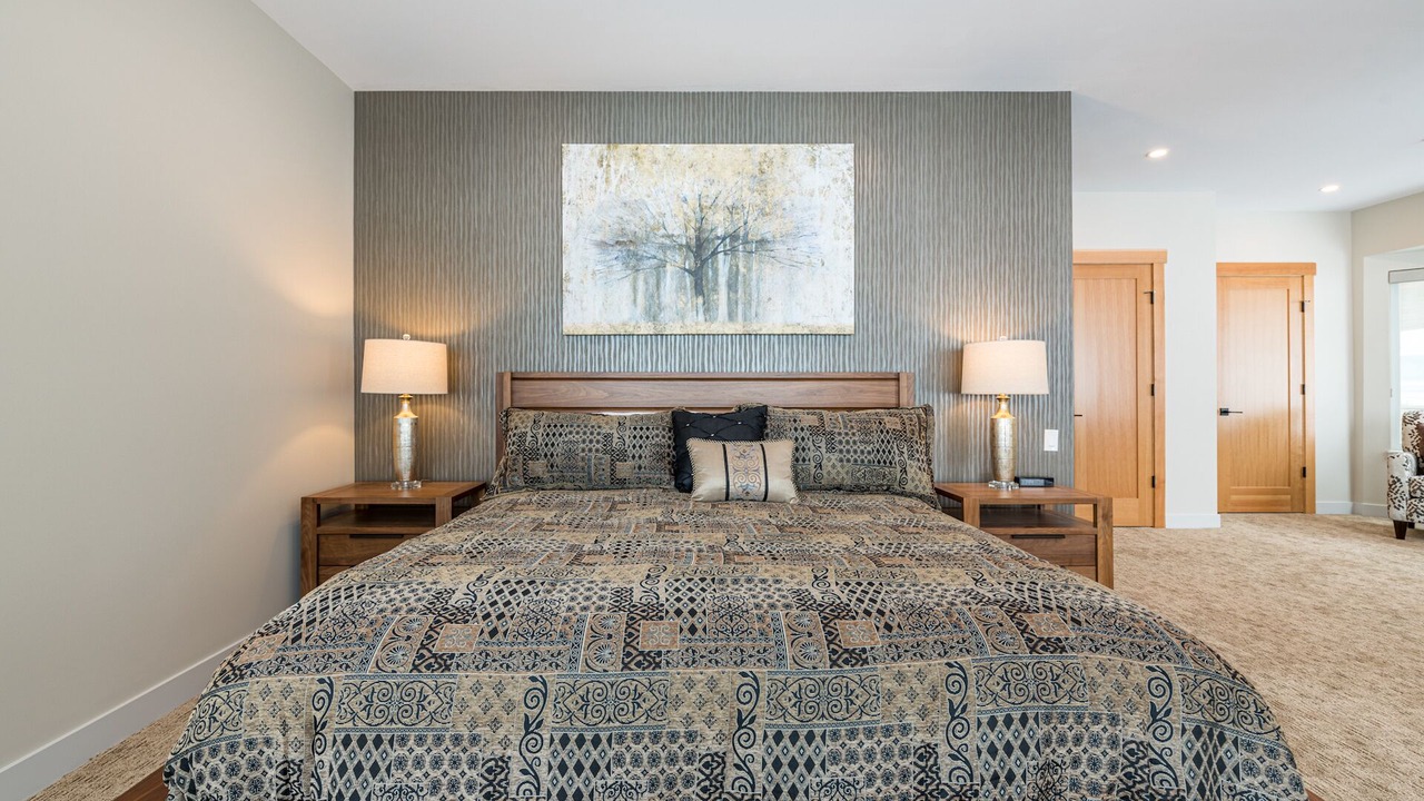 Photo of Bedroom in Silver Star Mountain