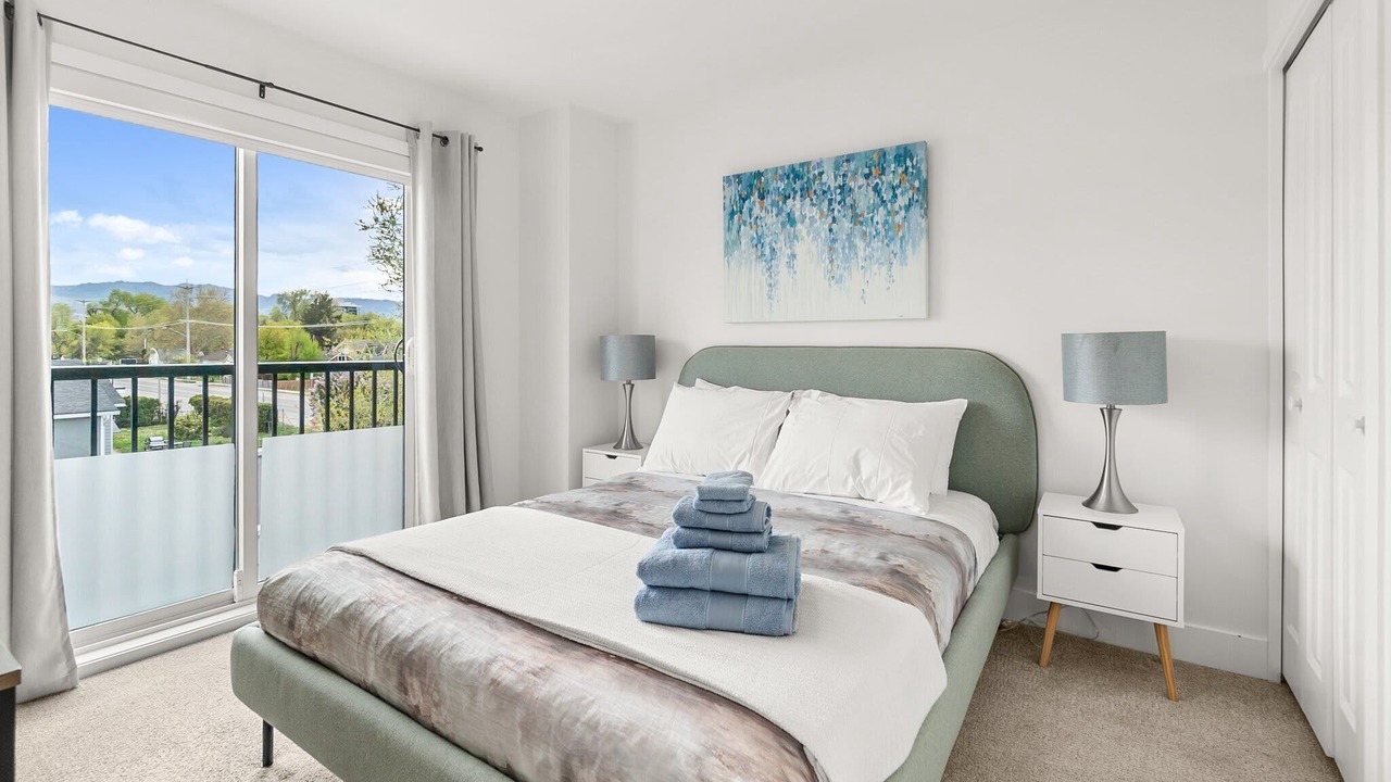 Photo of Bedroom in South Pandosy