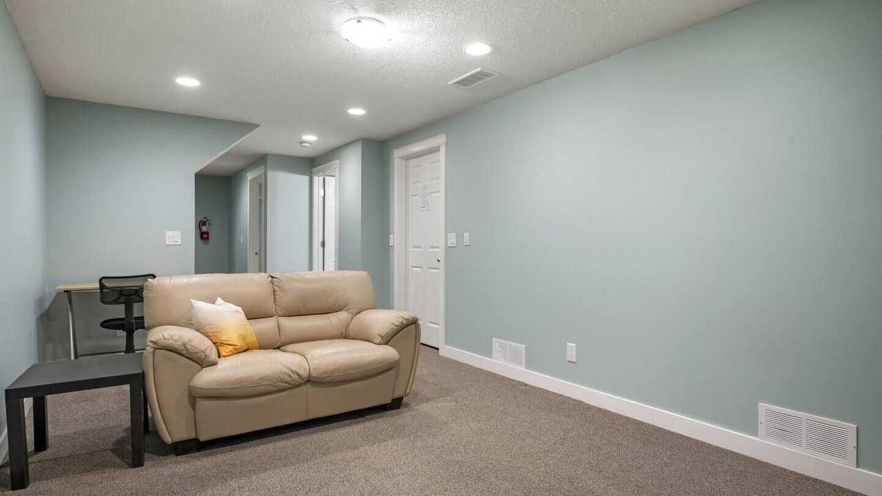 Photo of Others in Northwest Calgary